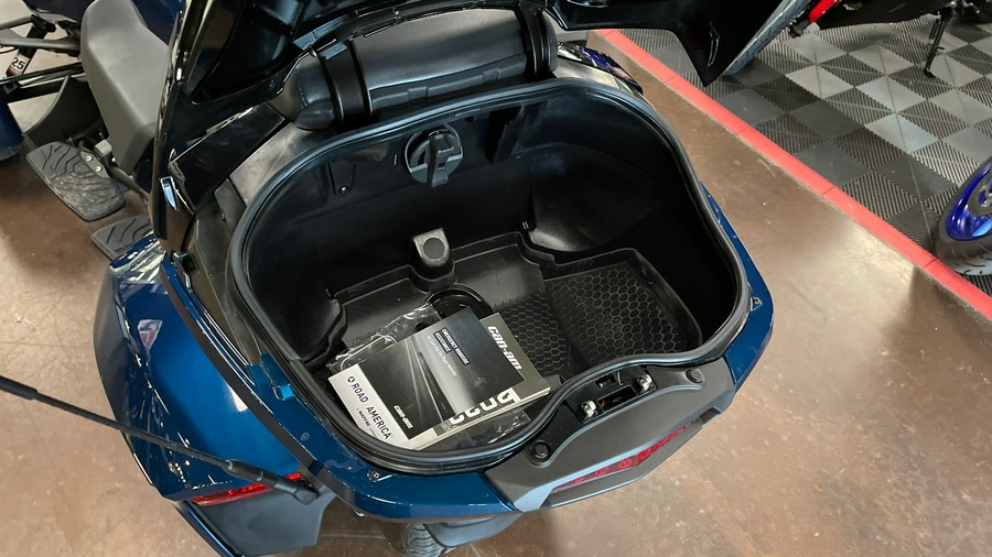 2023 Can-Am Spyder RT Limited