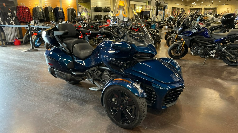 2023 Can-Am Spyder RT Limited