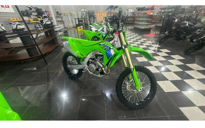 2026 KX™ 450 - Kawasaki