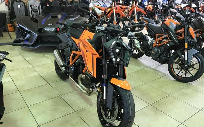 2024 KTM 1390 Super Duke R EVO