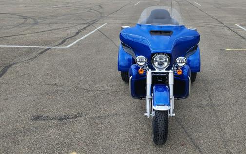 2024 Harley-Davidson® Tri Glide® Ultra FLHTCUTG