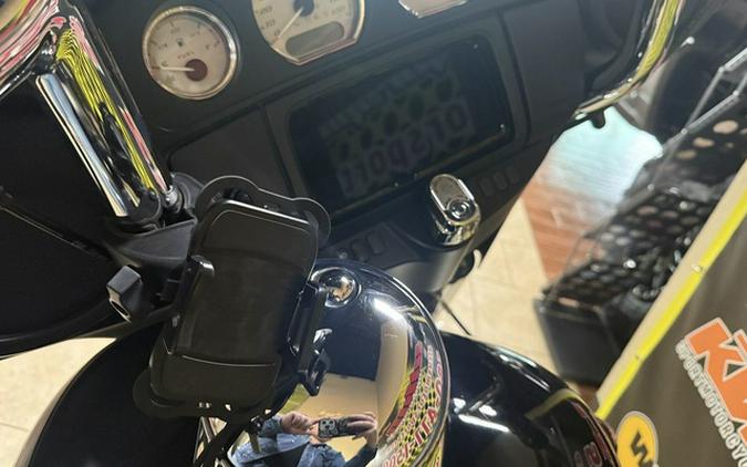 2019 Harley-Davidson FLHX - Street Glide