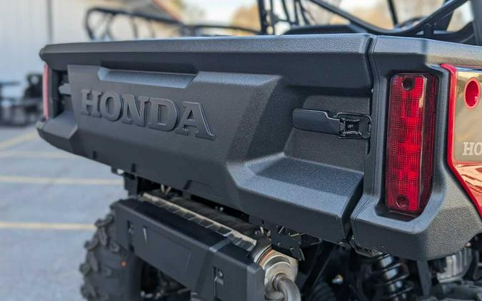 2024 Honda Pioneer 1000 Deluxe