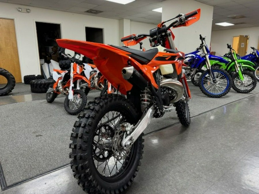 2025 KTM XC 250