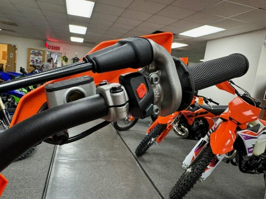 2025 KTM XC 250