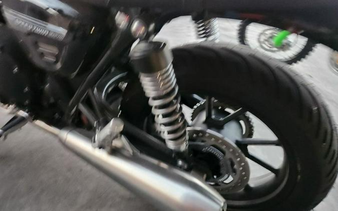 2024 Triumph Speed Twin 900 Jet Black Stealth Edition