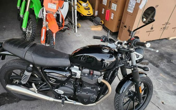 2024 Triumph Speed Twin 900 Jet Black Stealth Edition
