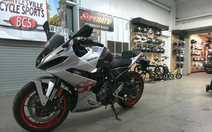 2024 Suzuki GSX 8R