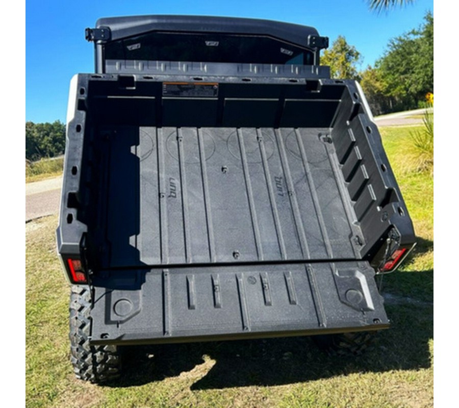 2026 Can-Am Defender Limited HD11