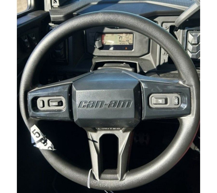 2026 Can-Am Defender Limited HD11