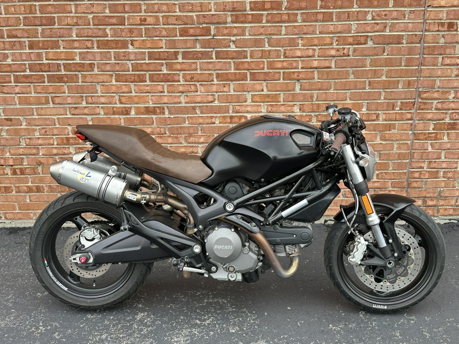 2013 Ducati Monster 696