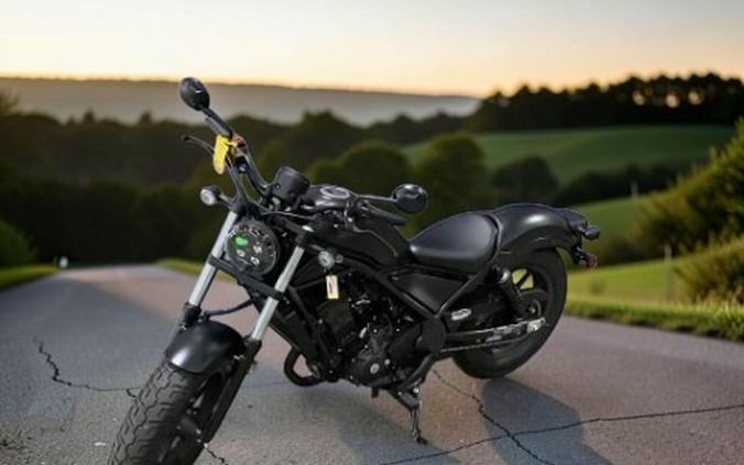 2026 Honda Rebel 300 E-Clutch
