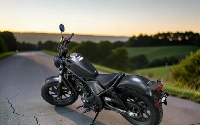 2026 Honda Rebel 300 E-Clutch