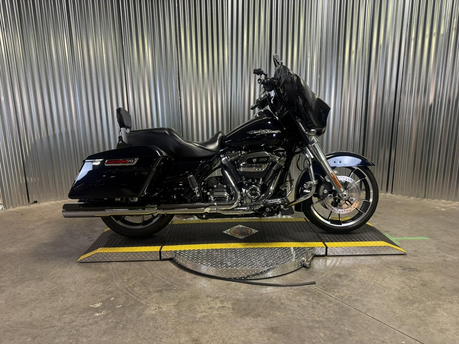 2020 Harley-Davidson Street Glide MIDNIGHT BLUE