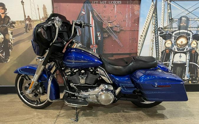 2019 Harley-Davidson FLHX - Street Glide