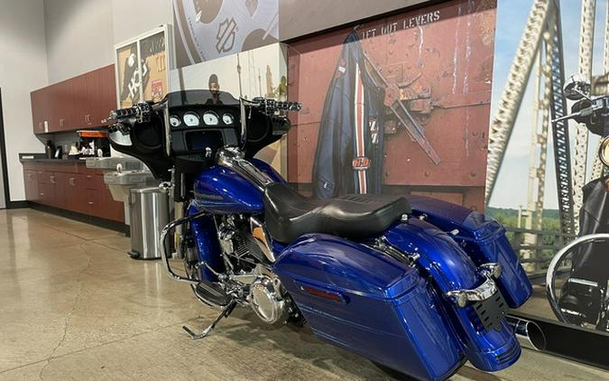 2019 Harley-Davidson FLHX - Street Glide