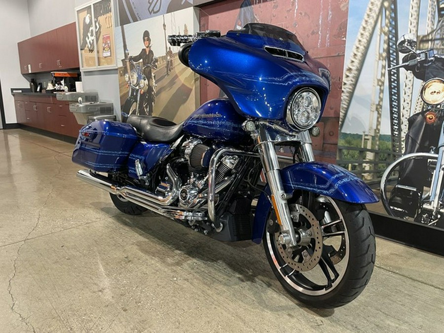 2019 Harley-Davidson FLHX - Street Glide