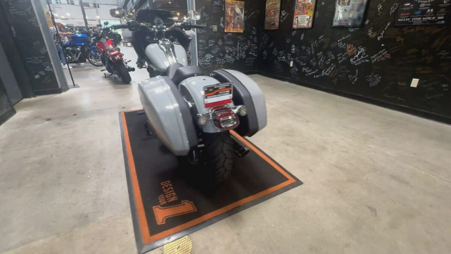 FXLRST 2025 Low Rider™ ST