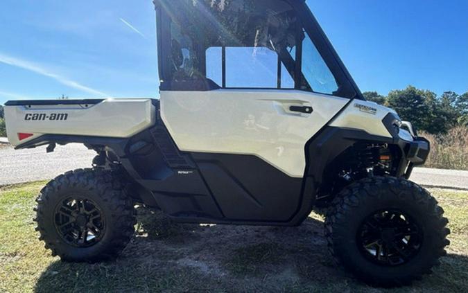 2026 Can-Am Defender Limited HD11