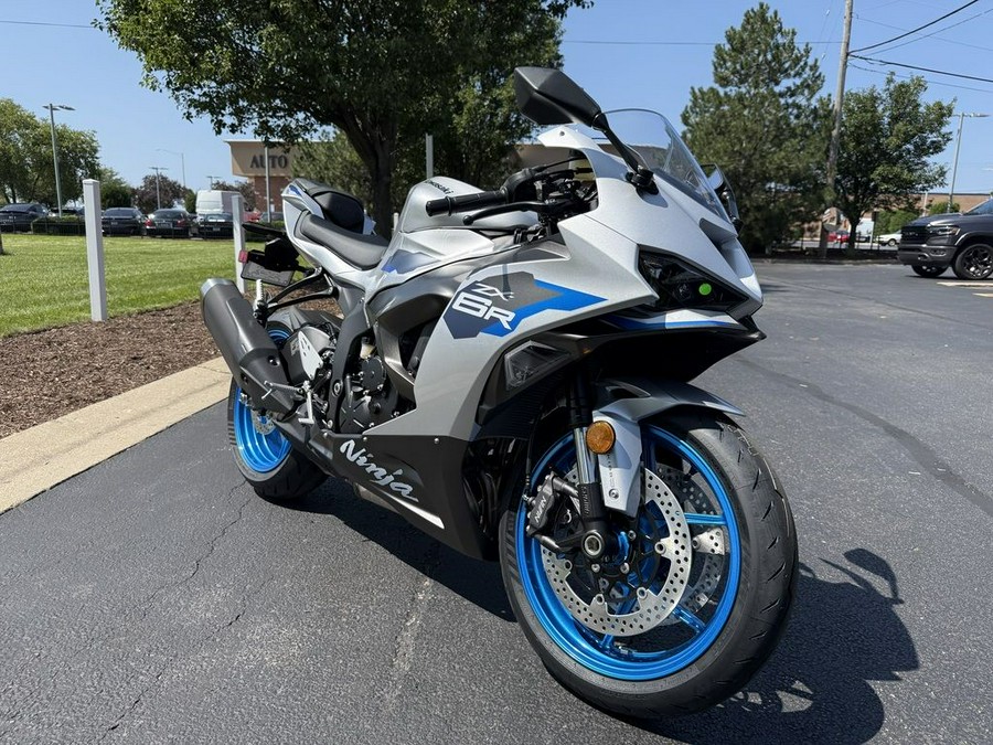 2027 Kawasaki Ninja® ZX™-6R ABS