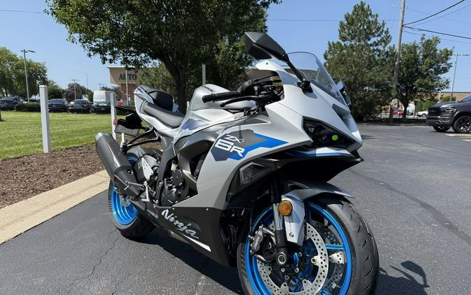 2027 Kawasaki Ninja® ZX™-6R ABS