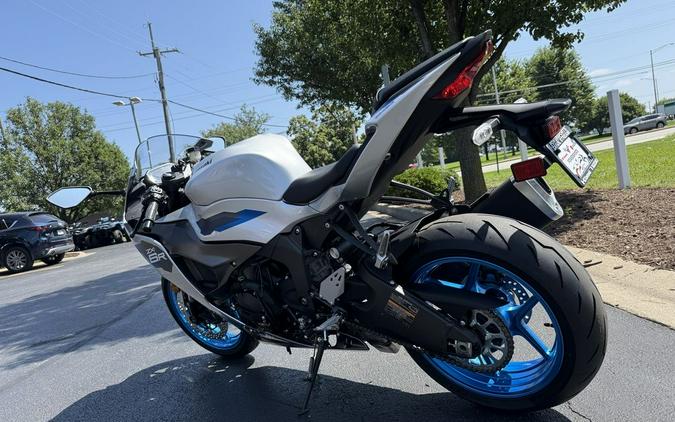 2027 Kawasaki Ninja® ZX™-6R ABS
