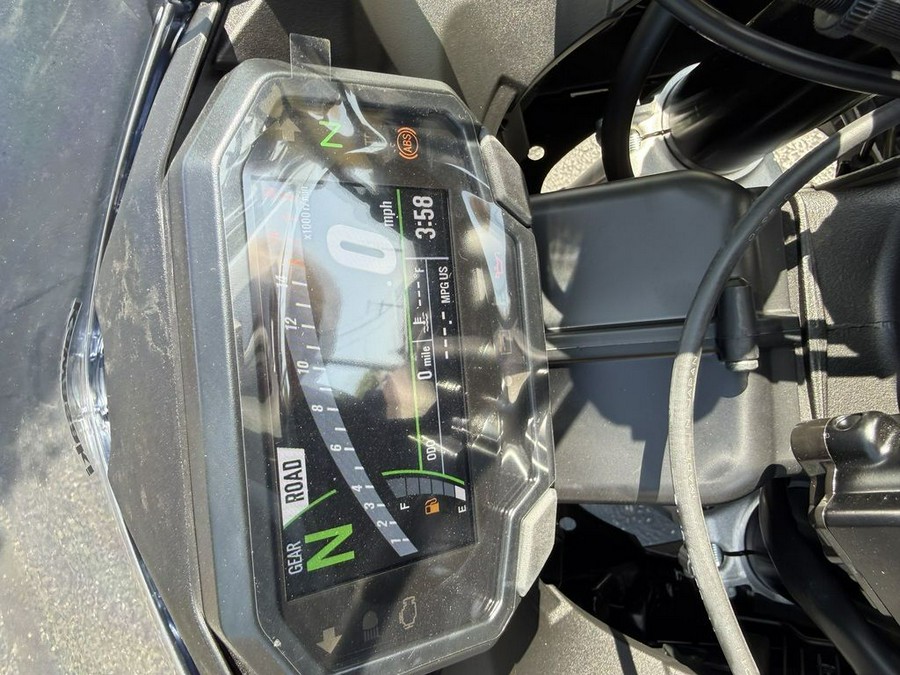 2027 Kawasaki Ninja® ZX™-6R ABS