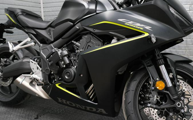 2026 HONDA CBR650R E-CLUTCH