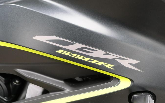 2026 HONDA CBR650R E-CLUTCH