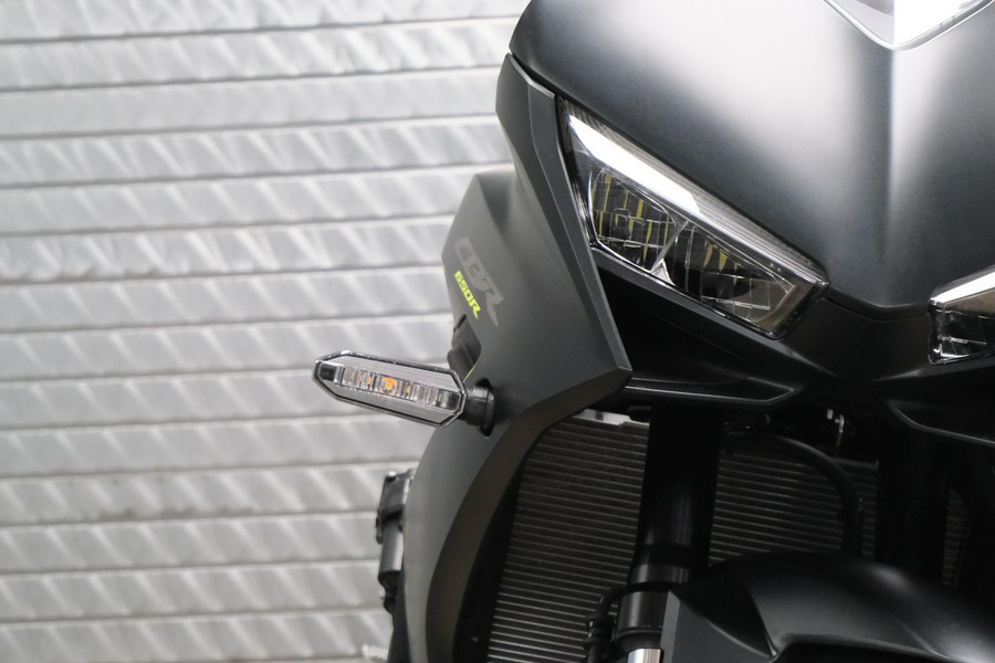2026 HONDA CBR650R E-CLUTCH