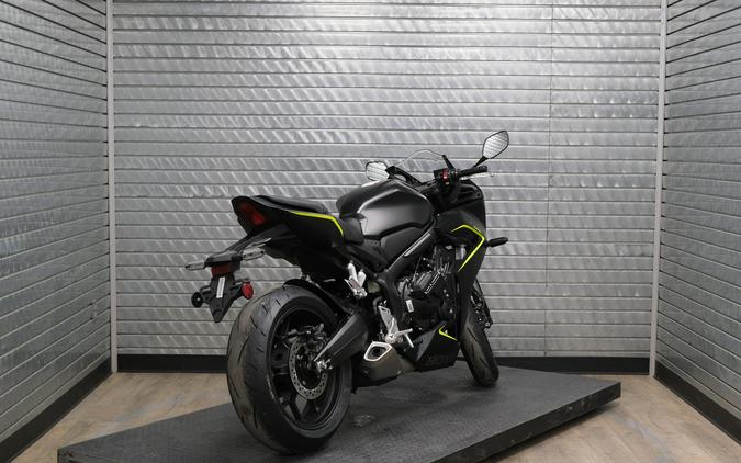 2026 HONDA CBR650R E-CLUTCH