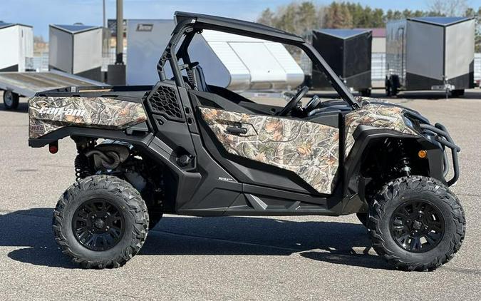 2024 Can-Am® Commander XT 1000R Wildland Camo