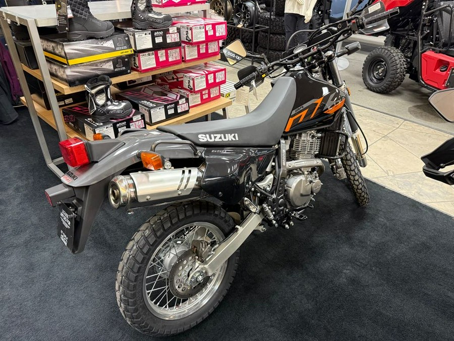 2025 Suzuki DR 650S
