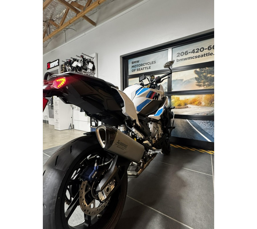 2025 BMW M 1000 XR