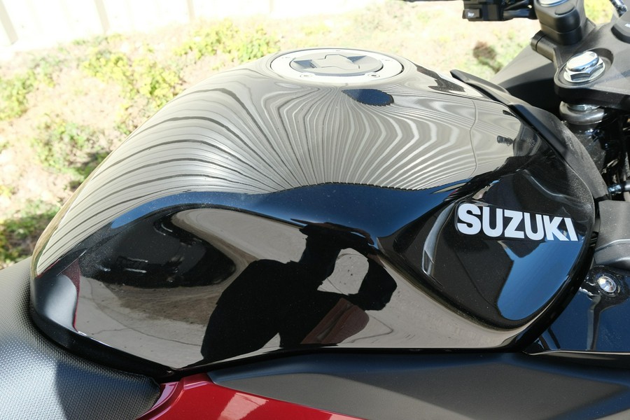 2025 SUZUKI GSX250R ABS