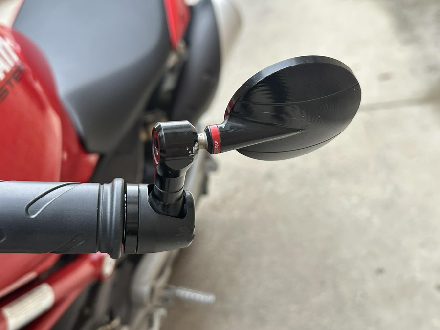 2012 Ducati Monster 696