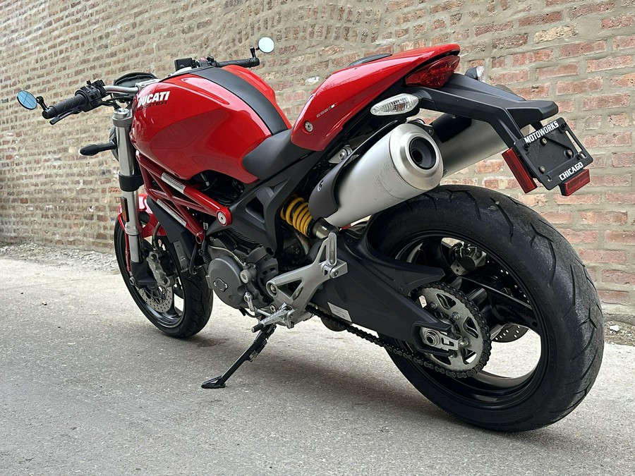2012 Ducati Monster 696
