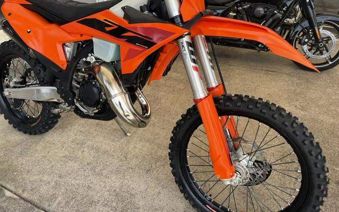 2025 KTM 125 XC