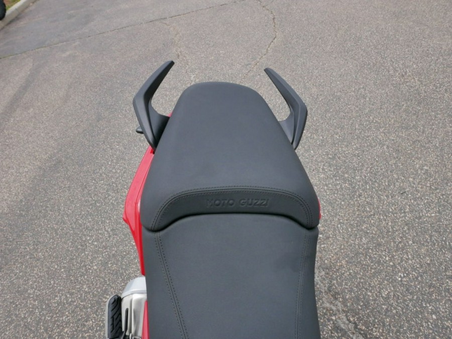 2026 MOTO GUZZI V100 Mandello S