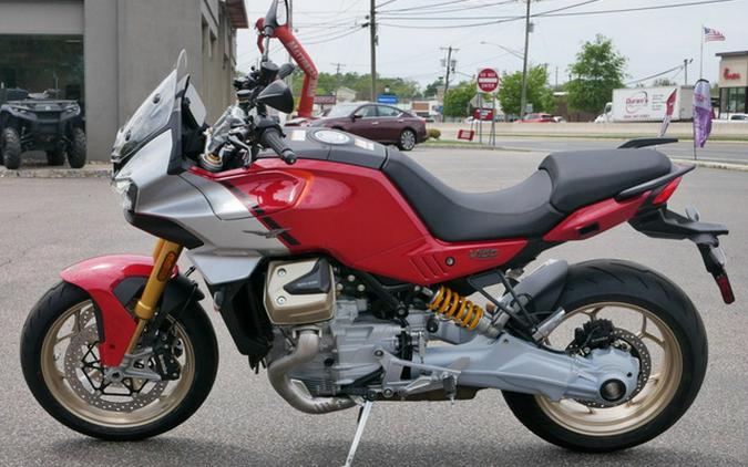 2026 MOTO GUZZI V100 Mandello S