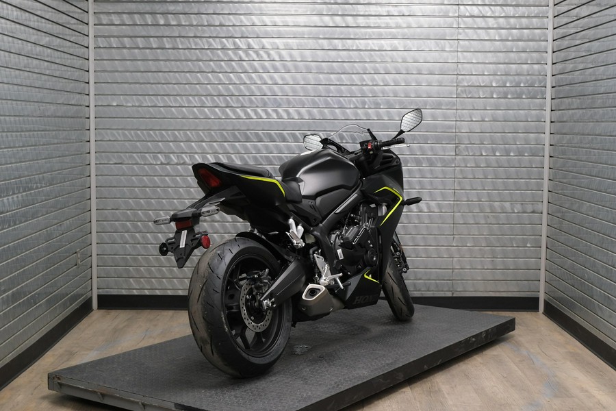 2026 HONDA CBR650R E-CLUTCH