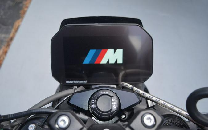 2024 BMW M 1000 R