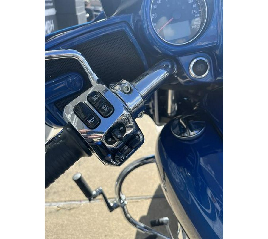 2018 Indian Motorcycle® Chieftain® Limited ABS Brilliant Blue