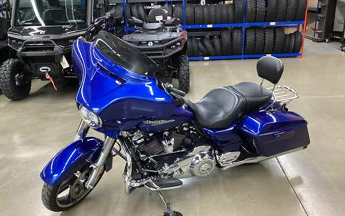 2017 Harley-Davidson Street Glide® Special