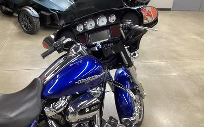 2017 Harley-Davidson Street Glide® Special