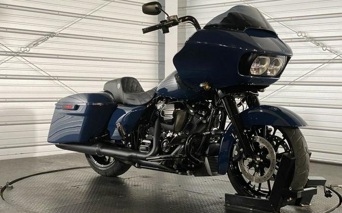 2019 Harley-Davidson® FLTRXS - Road Glide® Special