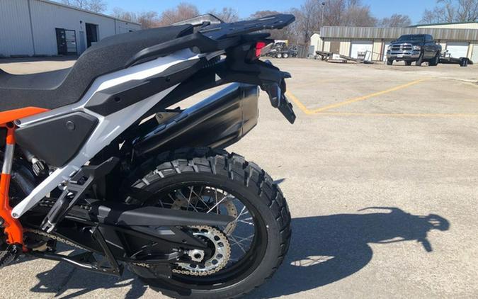 2026 KTM Super Adventure 1390 R