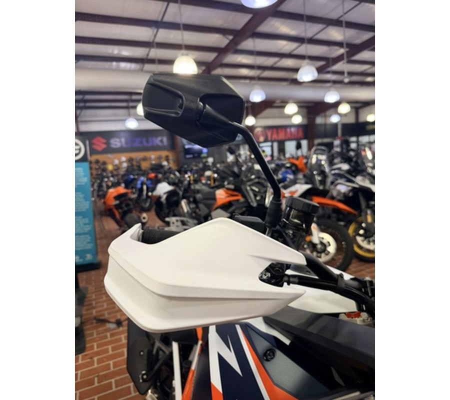 2026 KTM 1390 Super Adventure R 1390