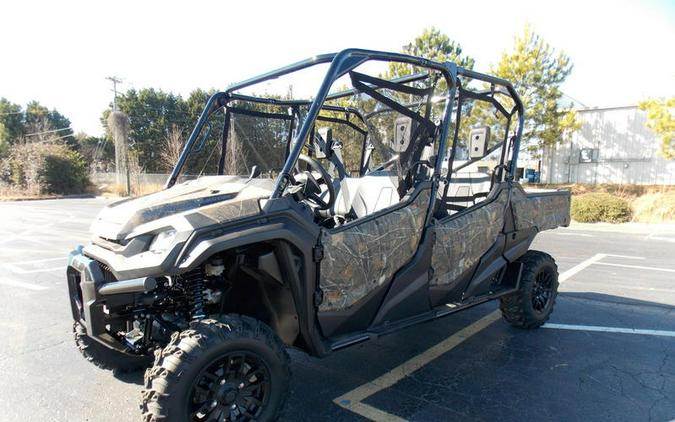 2023 Honda® Pioneer 1000-6 Deluxe Crew Camo