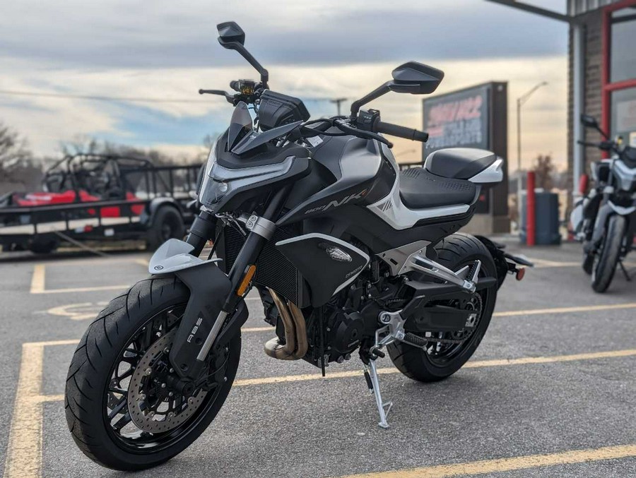 2024 CFMOTO NK 800